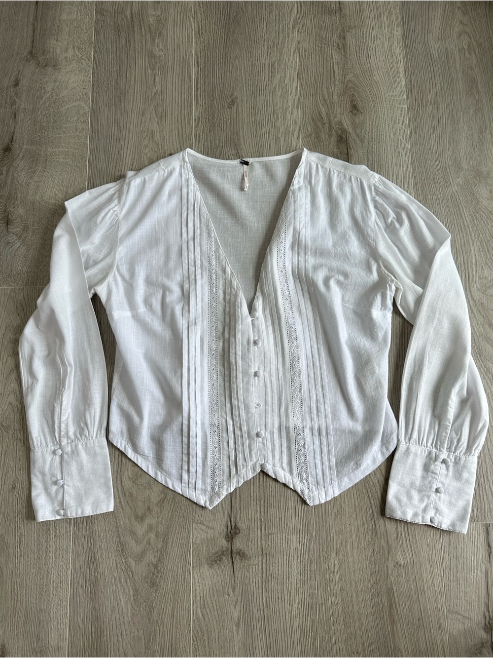 Free People Paula Boho Lace Trim V-Neck Blouse - White Size M READ Description - Picture 3 of 12